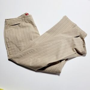 VTG Gloria Vanderbilt Khaki & White Pinstripe Stretch Capris Plus Size (16)